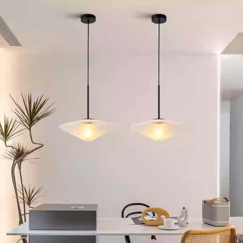 Lampade a sospensione moderne  - Desk Setup White recensione e prezzo