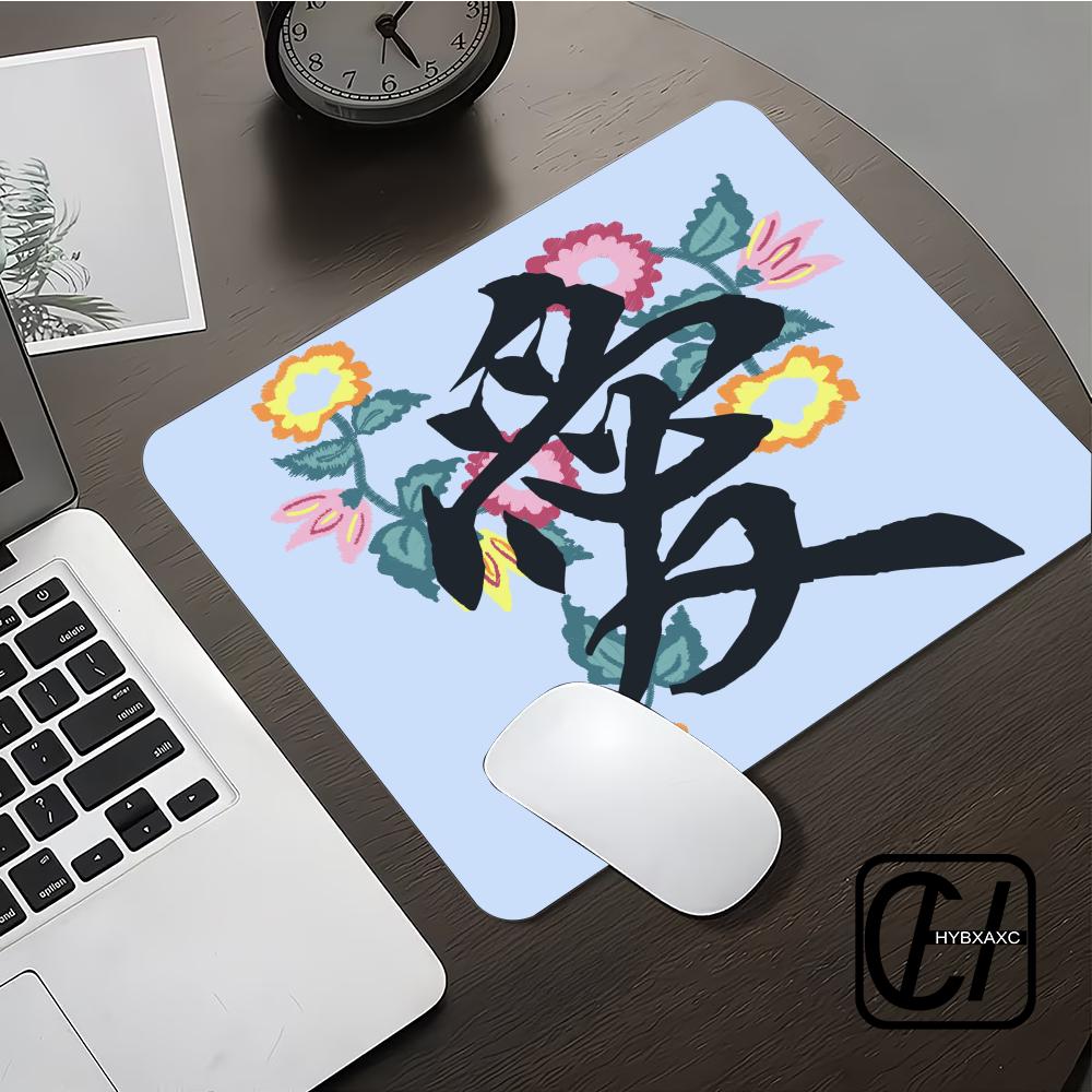 Nuovo Design Tappetino Mouse E - Desk Setup Designer recensione e prezzo