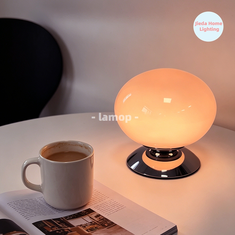 Lampada da Tavolo in Vetro Bia - Desk Setup White recensione e prezzo