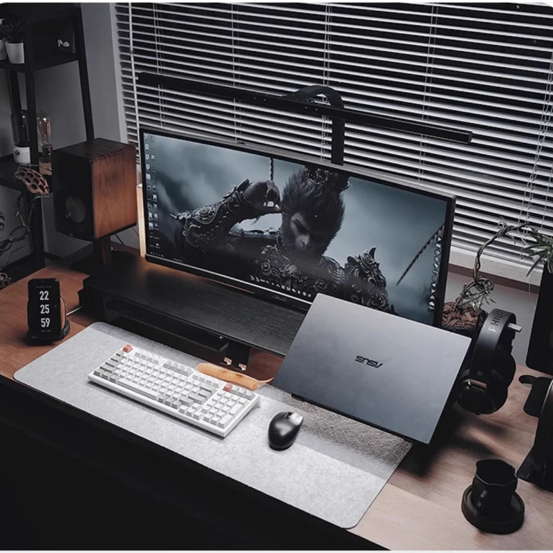 Supporto Modulare per Monitor  - Desk Setup For Laptop And Monitor recensione e prezzo