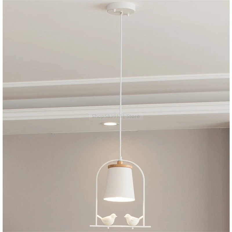 Lampade a sospensione minimali - Desk Setup White recensione e prezzo